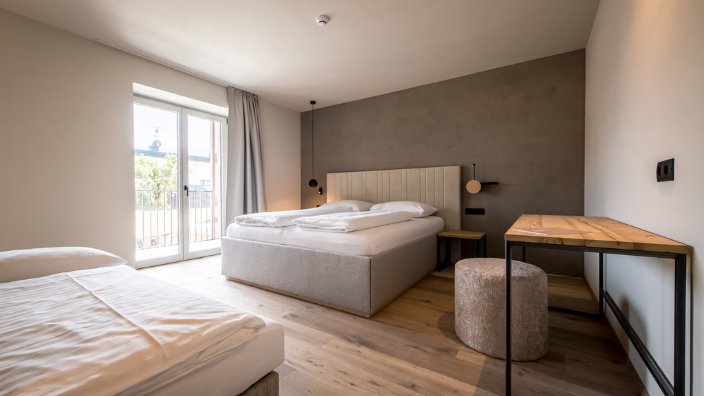 Sonnenheim_Zimmer2024_web-19.jpg