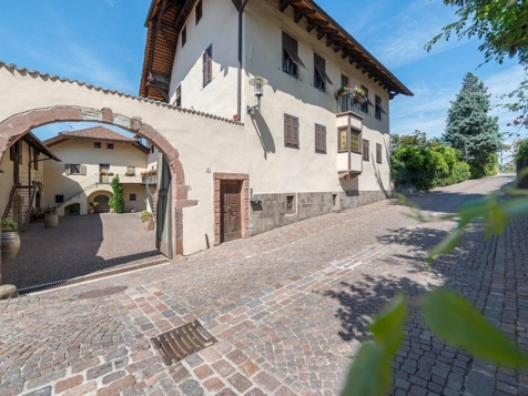 Glögglhof - Girlan in Southern South Tyrol