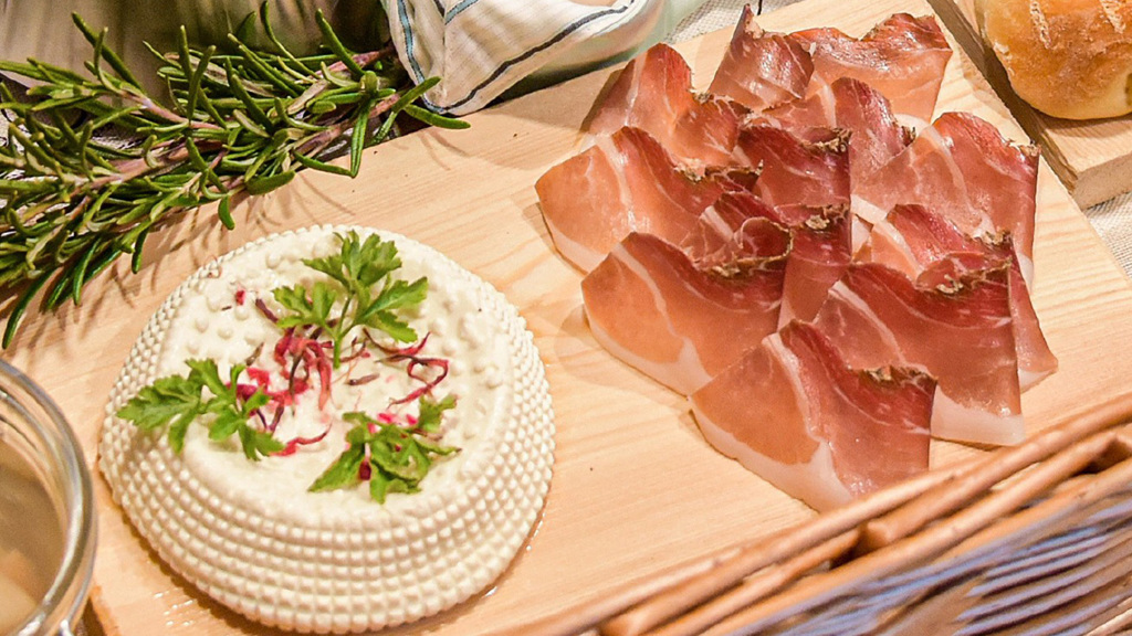 speck.jpg