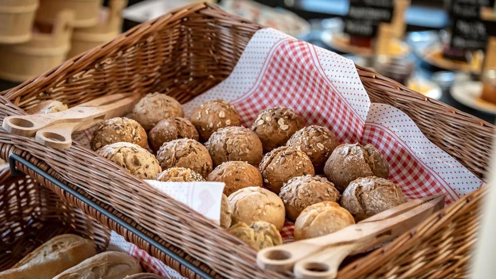 fruehstueck-buffet-06.jpg
