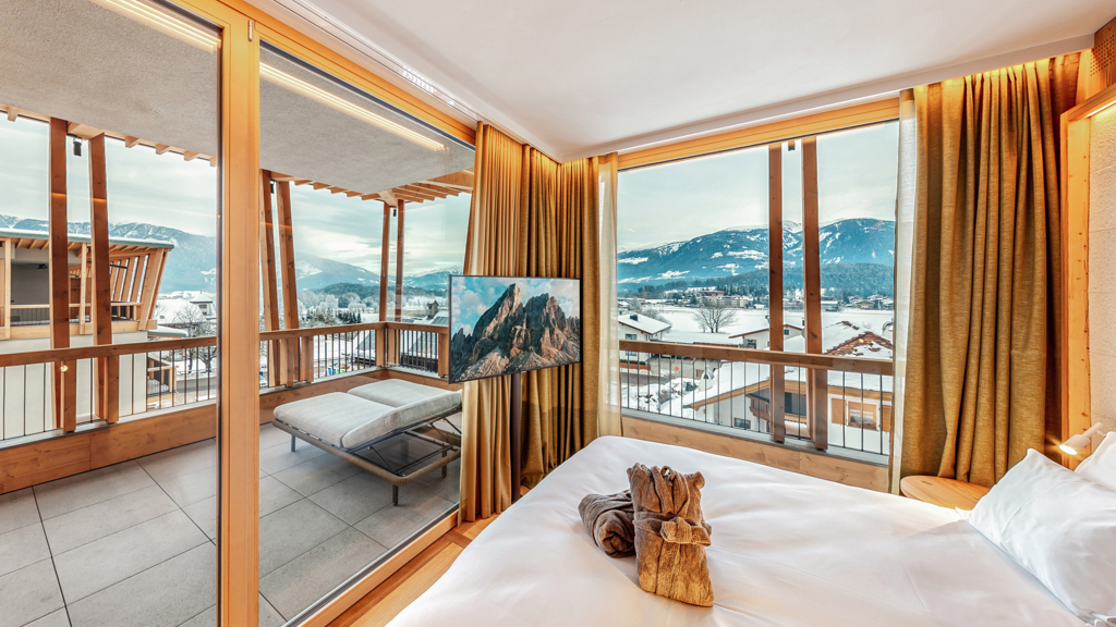 2012mw_falkensteiner_kronplatz-rooms_360grad_07426.jpg