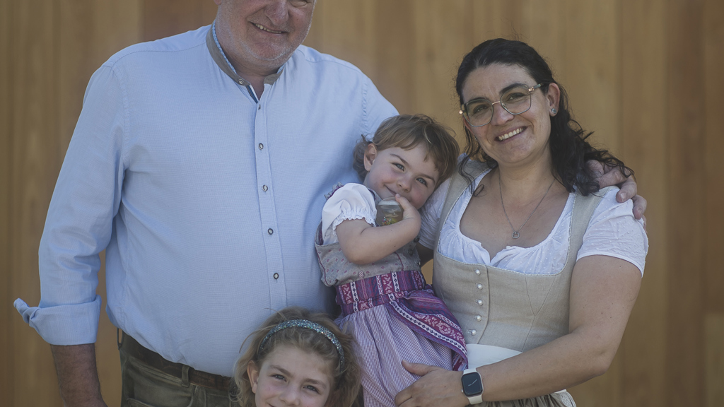 02_kesslers-family_©KOTTERSTEGER_250502_KOT_2318-1579-bearbeitet.jpg