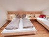App. Living 02 a.jpg