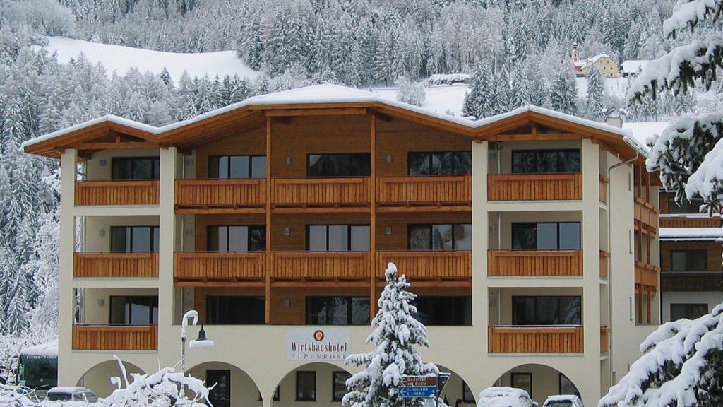 Wirtshaushotel Alpenrose - Hotel a San Lorenzo di Sebato a Plan de Corones / Alto Adige