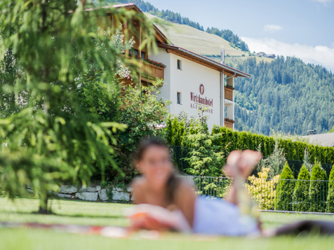 Wirtshaushotel Alpenrose - St. Lorenzen am Kronplatz