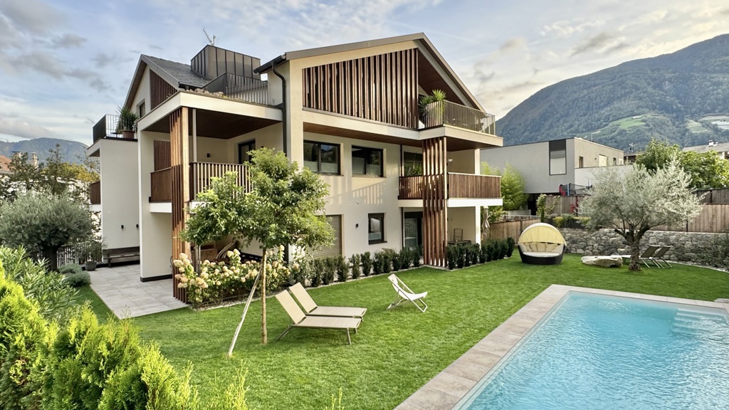 Haus hinten.jpg