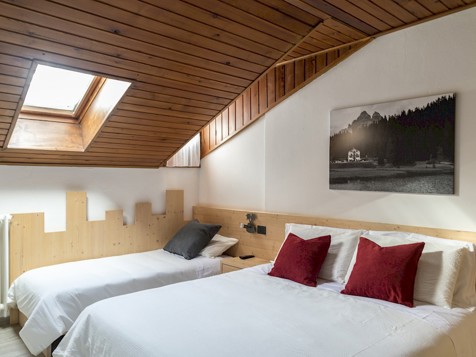 Hotel Miralago - Lake Misurina in Belluno
