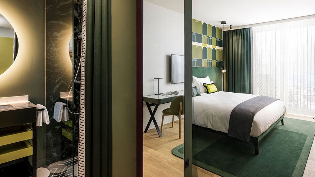 grand-deluxe-room.jpg