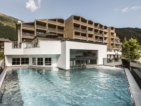 Hotel & Spa Falkensteinerhof - Valles in Valle Isarco