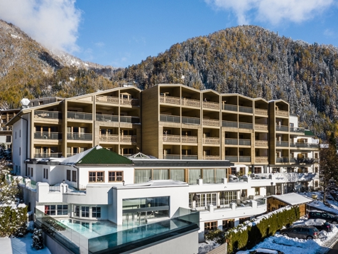 Hotel & Spa Falkensteinerhof - Valles in Valle Isarco