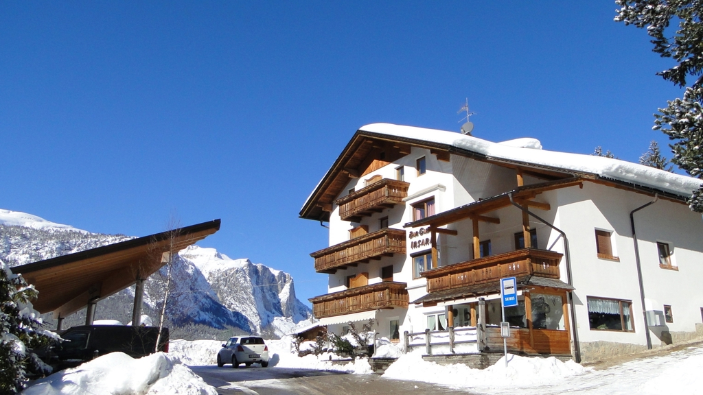 Garni Irsara - Bed & Breakfast in St. Kassian in Alta Badia / Südtirol
