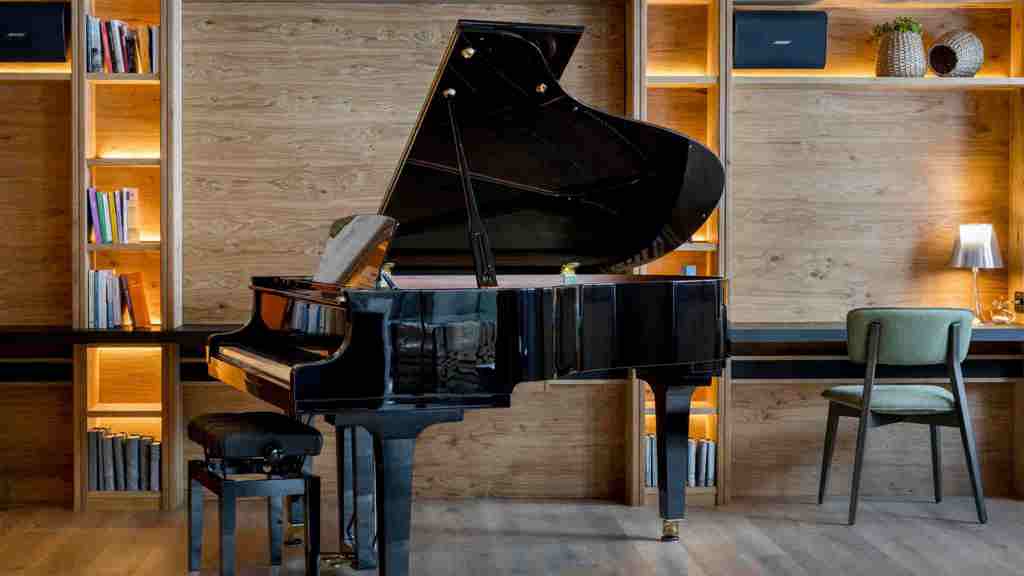 Cyprianerhof_CultureLounge_Piano_©GunterStandl.jpg