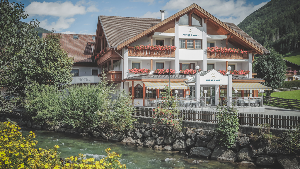 Ahrner Wirt Apartments - Appartamenti / Residence a San Giovanni in Valli di Tures e Aurina / Alto Adige