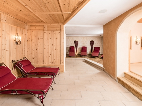 Wellnesshotel Almhof Call - St. Vigil in Enneberg at Mt. Kronplatz