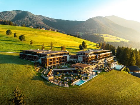 Hotel Alpen Tesitin Panorama Wellness Resort - Welsberg-Taisten am Kronplatz
