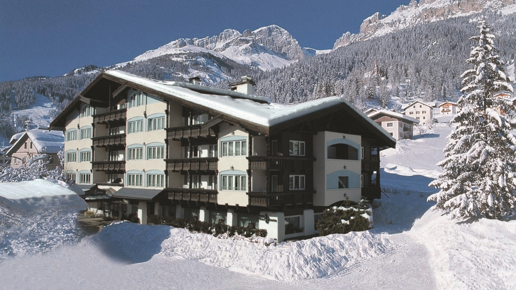 Alpen Hotel Corona Sport & Wellness - Hotel in Val di Fassa in Trentino / Dolomites