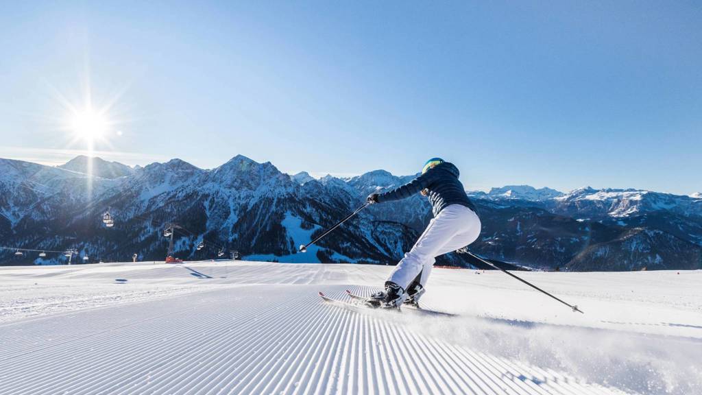 Dolomiti Super Premiere.jpg