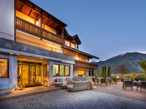 Landhaus Fux - Schlanders in Vinschgau