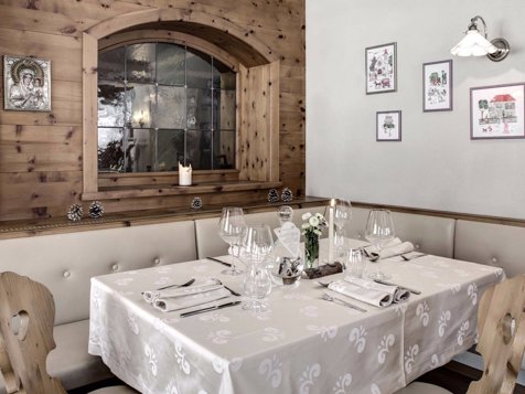 Aqua Bad Cortina - bioHotel & thermal baths - St. Vigil in Enneberg at Mt. Kronplatz