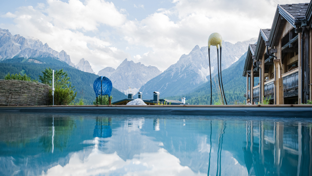 SPASchwimmteich©wisthaler.com_20_07_Berghotel_HW7_1545.jpg