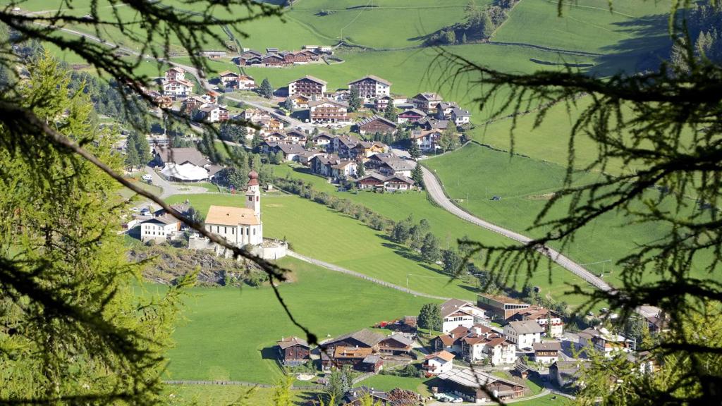 csm_berghoteltyrol_schnalstal_au__enansicht_008_84c888d260.jpg