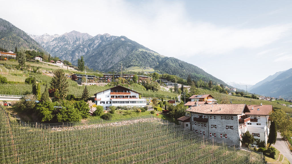 brunnhofer-dorftirol-uebersicht-drei-unterkuenfte.jpg