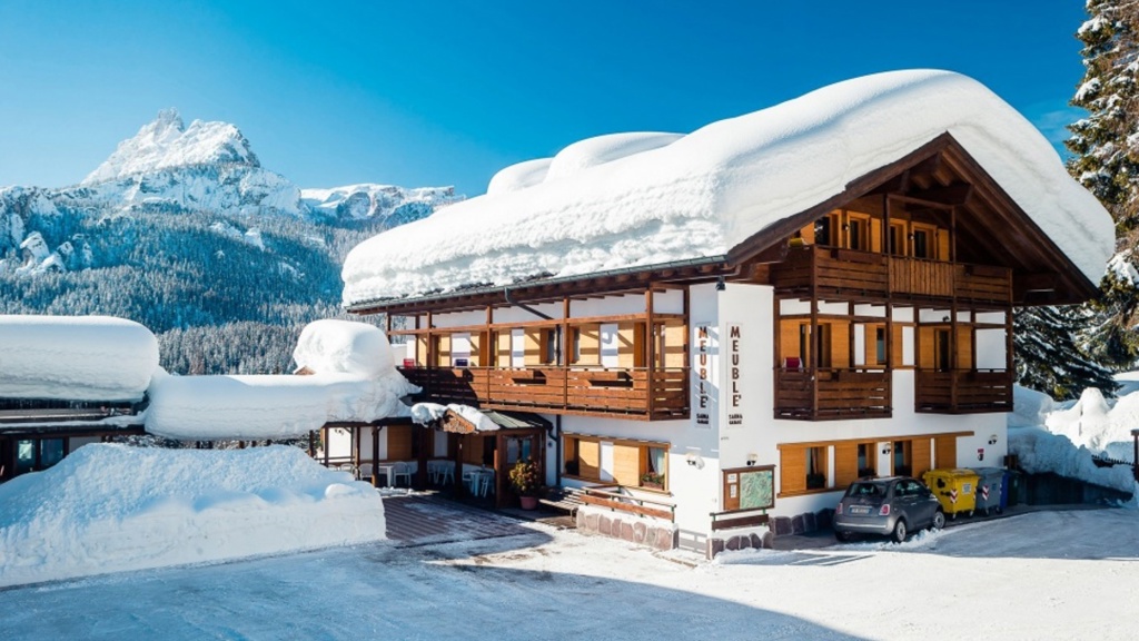 Hotel Piccolo Pocol - Hotel in Cortina d'Ampezzo in Belluno / Dolomites