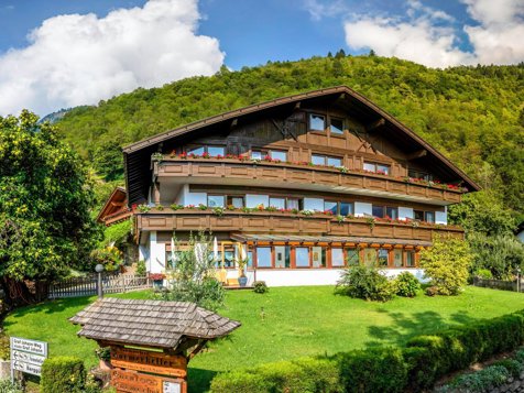 Garni Hotel Farmerhof - Partschins-Rabland in Meran und Umgebung