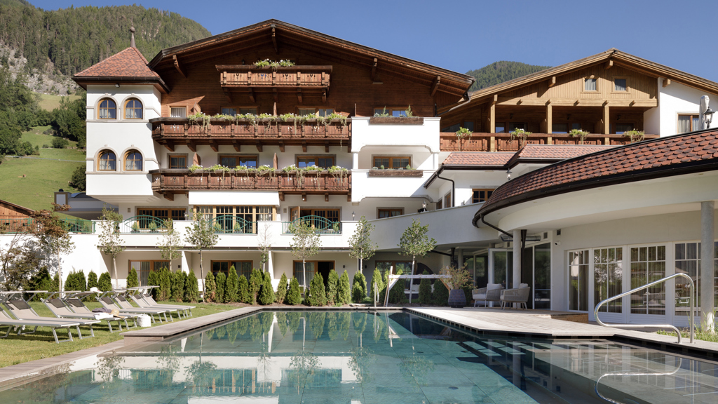 Pool-20.jpg