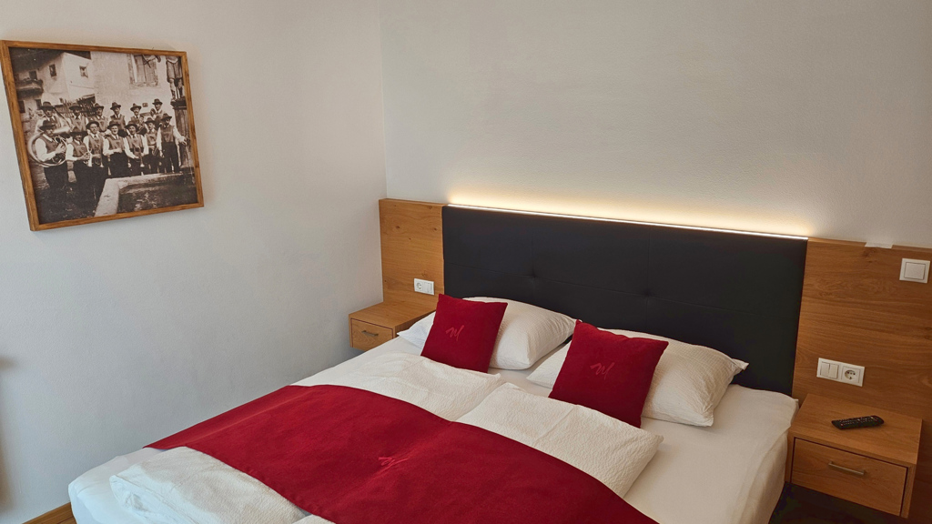schlafzimmer-waldfest.jpg