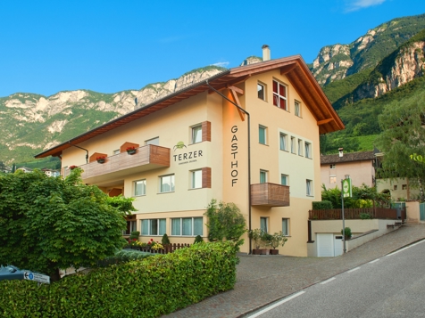 Gasthof Hotel Terzer - Kurtatsch an der Weinstraße in Südtirols Süden