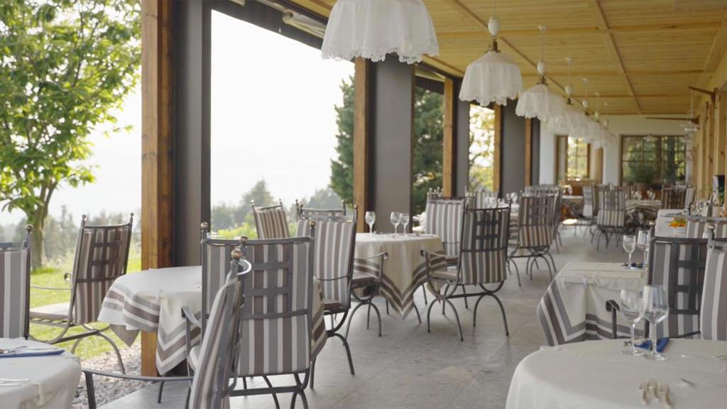restaurant01.jpg