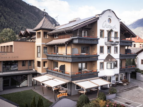 Hotel Gissbach - St. Georgen at Mt. Kronplatz