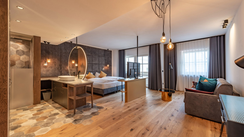img-mitterer-zublasing-2021-lounge-49-20210724-111239-8007026-hdr-1800.jpg