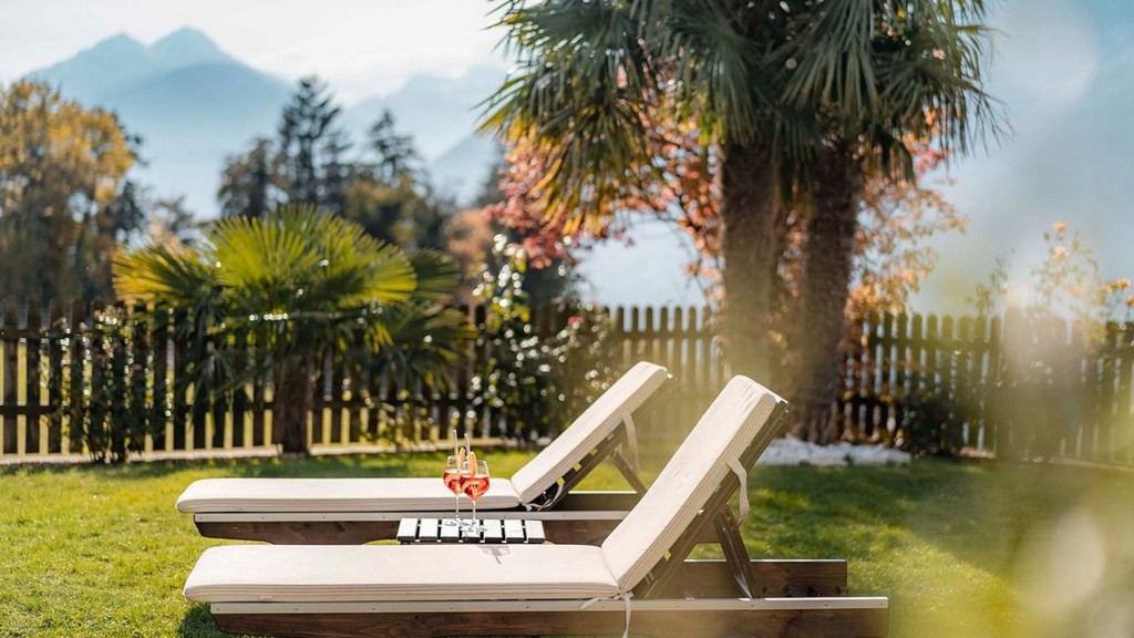 csm_grafenau-schenna-liegen-relax-garten-sonne_6b14ba1427 (Kopie).jpg