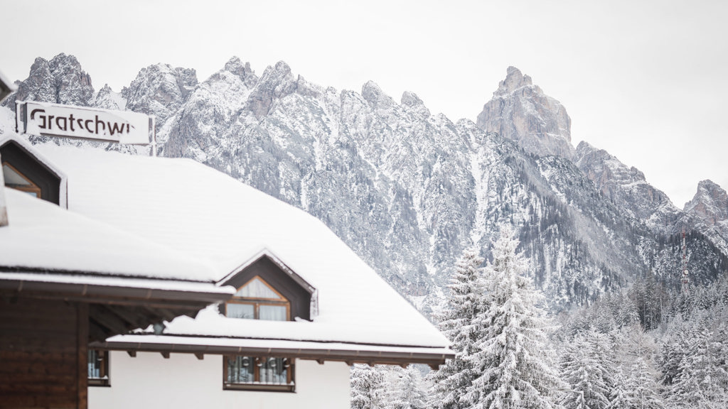 Art Hotel Gratschwirt - Hotel in Toblach in Hochpustertal / Południowy Tyrol