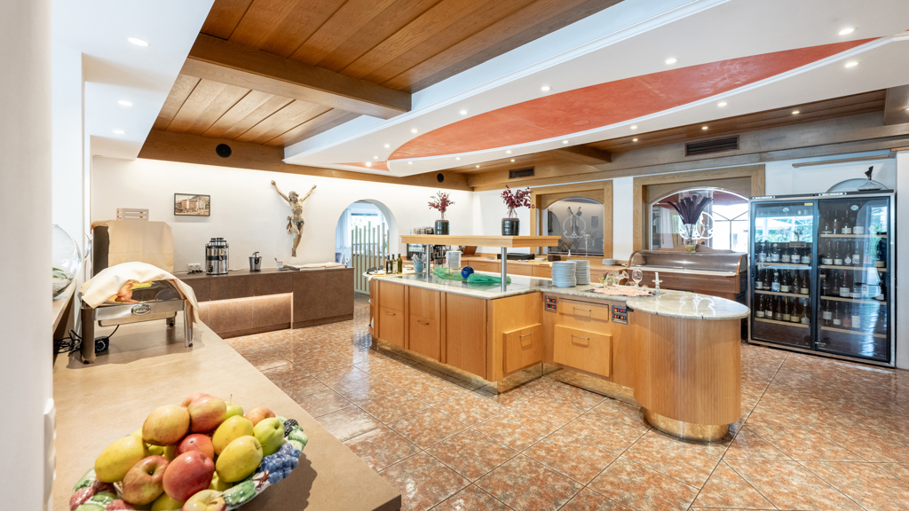 32-Hotel-Gschwangut-Buffet.jpg