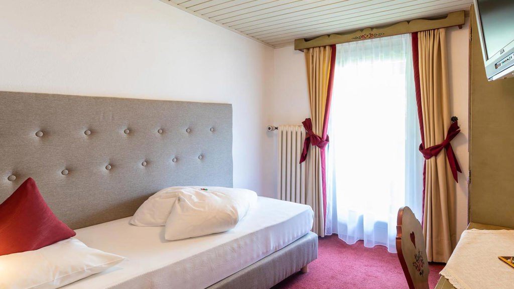 04-Gasthof-Algund-Gstoer-Zimmer-Preise.jpg