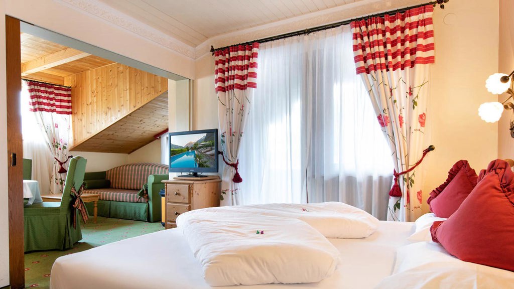 05-Hotel-Algund-Gstoer-Zimmer-Preise.jpg