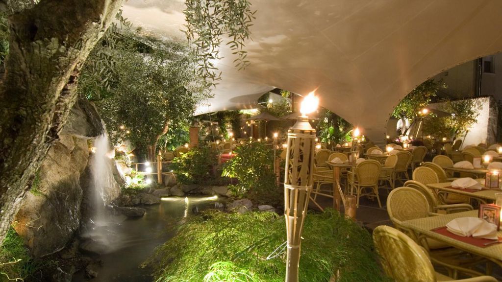 csm_05-Hotel-Algund-Restaurant-Palmengarten-Gstoer_ae0d0db6b3.jpg