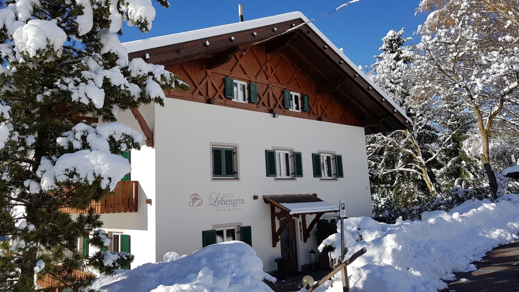 Haus Lohengrin - Apartment / Residence in Seis am Schlern at Seiser Alm-Schlern / Zuid-Tirol