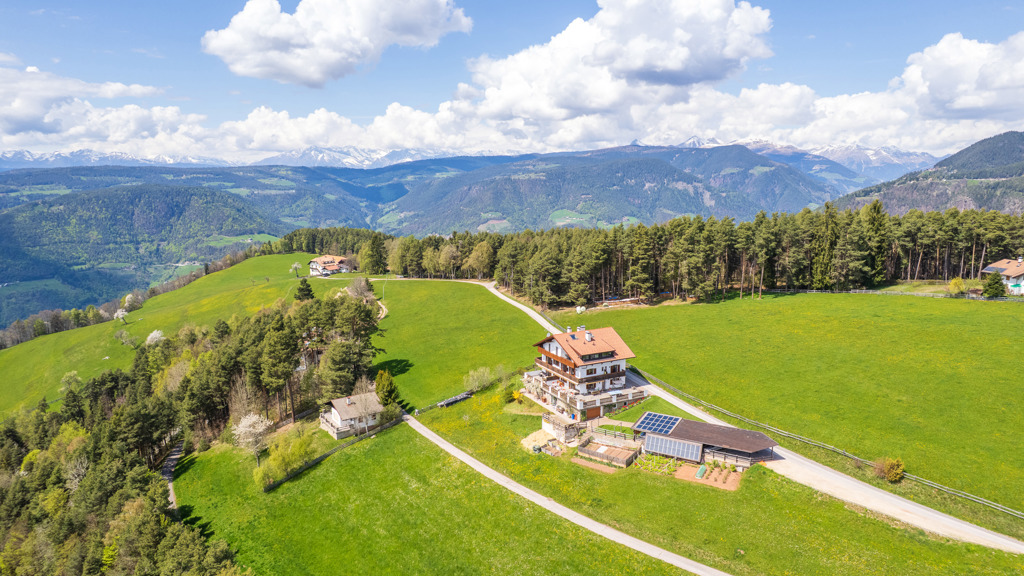 Haus Rottensteiner B&B - Bed & Breakfast in Oberbozen in Bozen und Umgebung / Südtirol