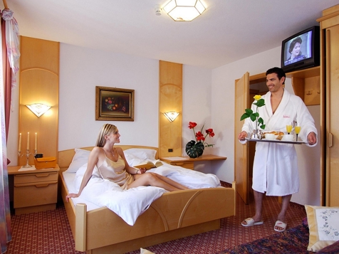 Hotel Aichner - Olang at Mt. Kronplatz