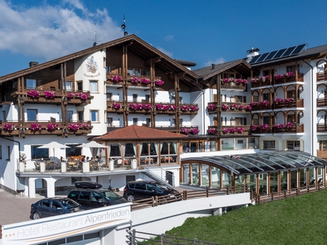 Hotel Alpenfrieden - Meransen im Eisacktal