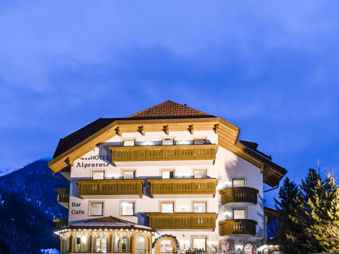 Alpenrose B&B Hotel Suite & Apartments - Vals im Eisacktal