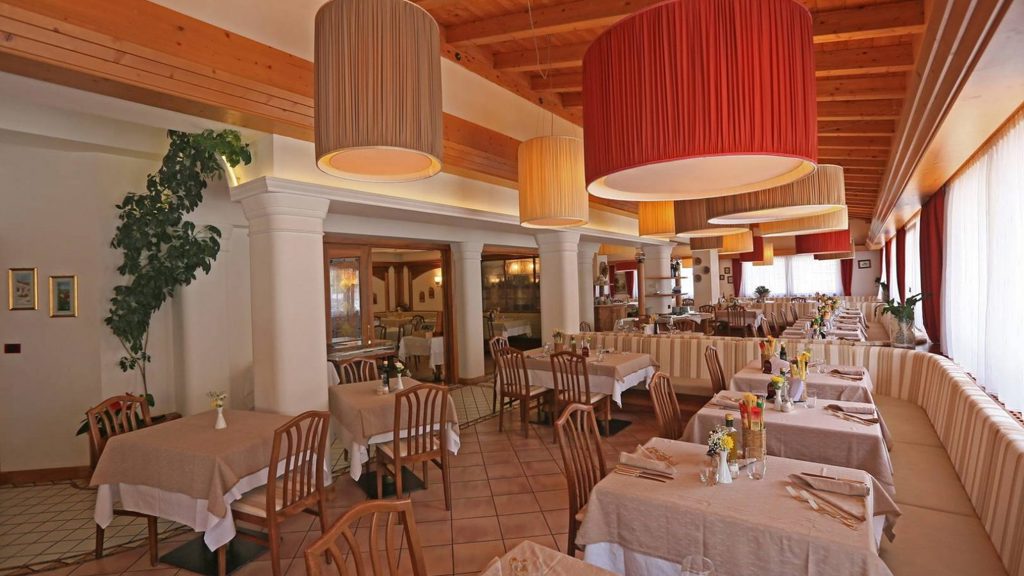 022astoria-hotel-canazei-val-di-fassa.jpg