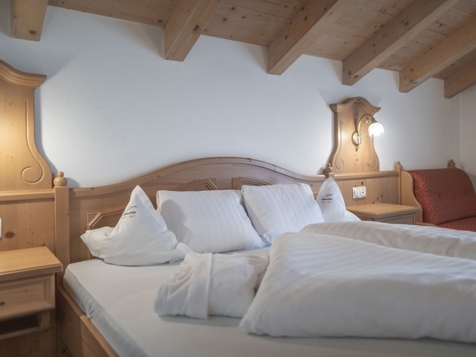 Hotel Garni & App. Schneider - Lutago in Valli di Tures e Aurina