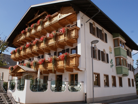 Hotel Goldene Rose - Welsberg-Taisten at Mt. Kronplatz