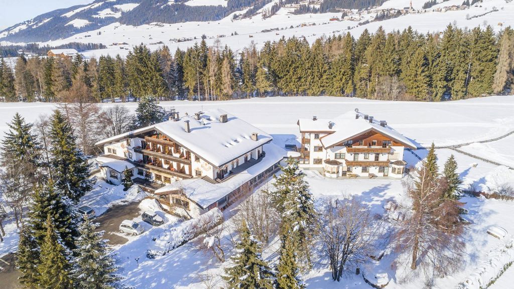 Hotel Hubertushof - Hotel in Toblach in Hochpustertal / Tyrol du Sud