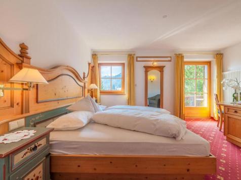 Hotel Hubertushof - Toblach in Hochpustertal